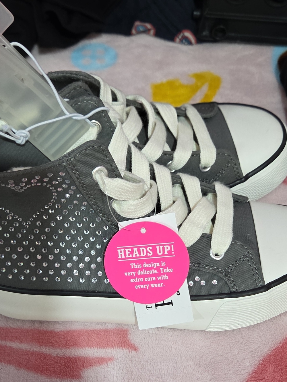 The Children's Place Gray High-Top Sneakers with Rhinestone Hearts